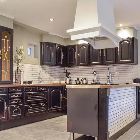 Beautiful In With Wifi Holiday home